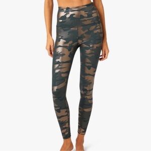 Camo High-Waisted Leggings